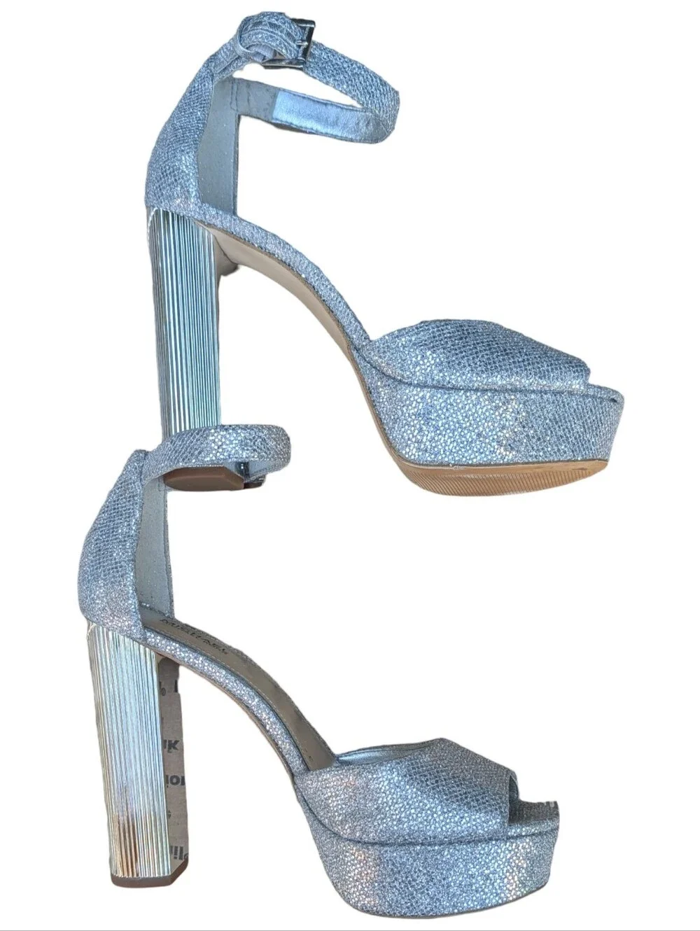 Michael Michael Kors Paloma Platform Sandals in a silver glitter Size 7.5
